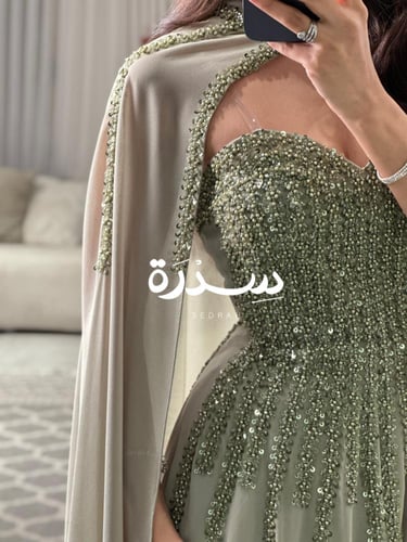 فستان تل بتطريز مميز