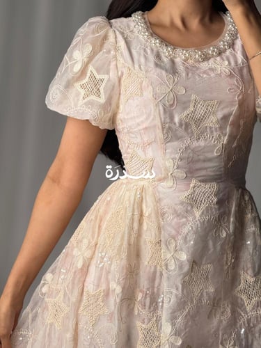 فستان ناعم ميد