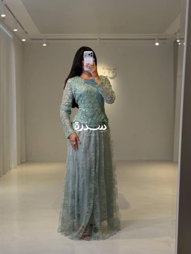 فستان ناعم للعيد