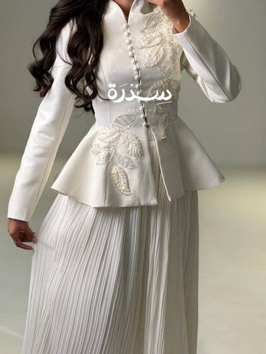 طقم العيد كورسيه تنورة بلاسيه