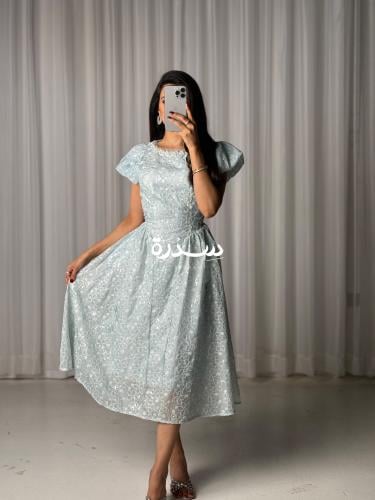 فستان ناعم مطرز