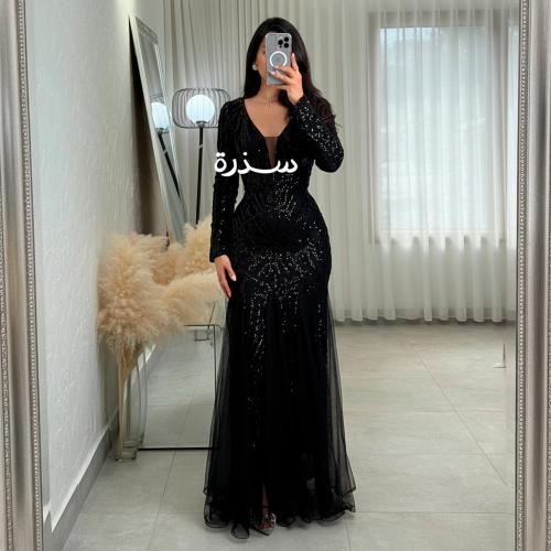 فستان سهرة تل اسود مطرز
