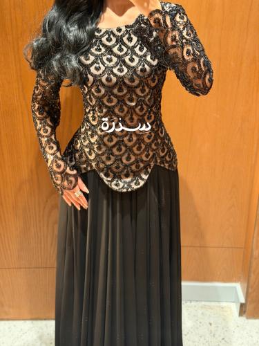 فستان سهرة كم طويل شك علوي
