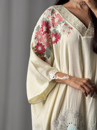 جلابية لينن خفيف مطرزه