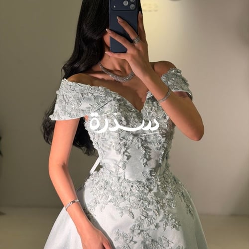 فستان سهرة دانتيل أوف شولدر ناعم
