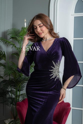 فستان أرجوان