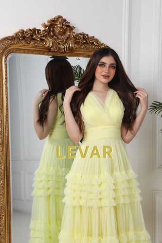 فستان اصفر فخم