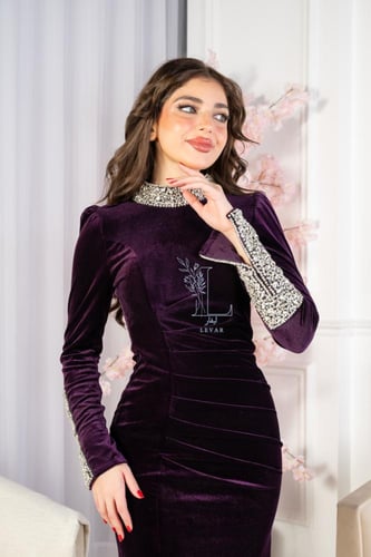 فستان سهره قطيفه طويل تطريز