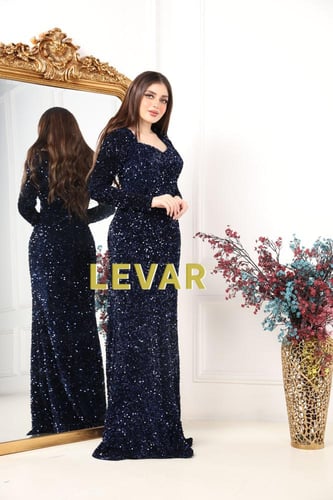 فستان كحلي غامق