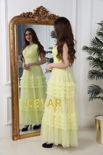 فستان اصفر فخم