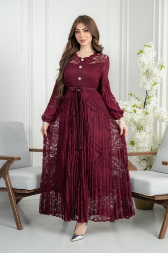 فستان عيد دانتيل فاخر باللون العنابي