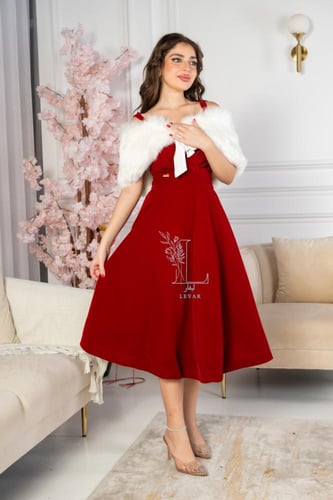 فستان أسيل أحمر ميدي من الجوخ