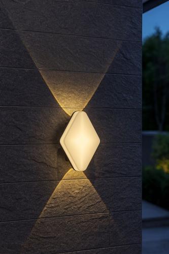 Aluminum wall panel
