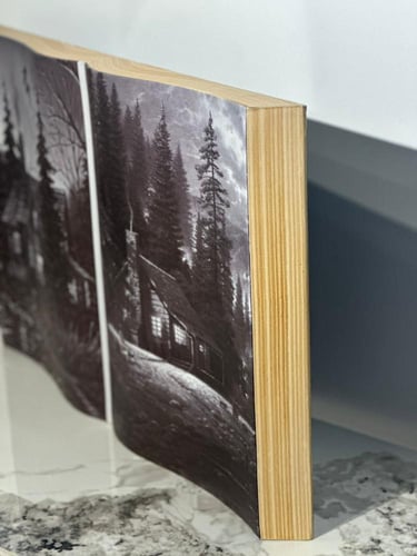 لوحه خشب بتصميم كتاب 60*40