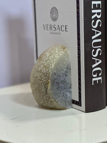 ستاند كتب حجر 10سم