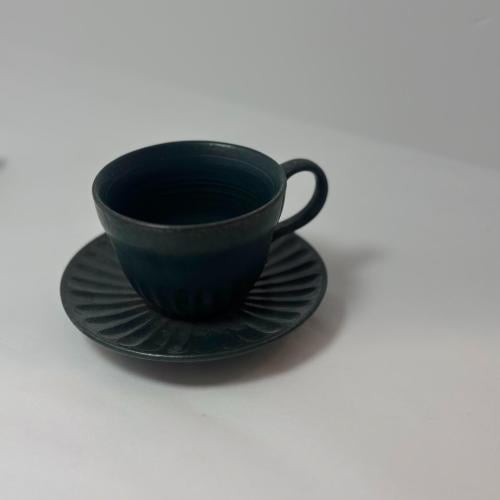 طقم كوب سيراميك أنيق مع صحن