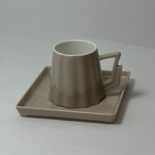 طقم كوب سراميك مع صحن - كبير