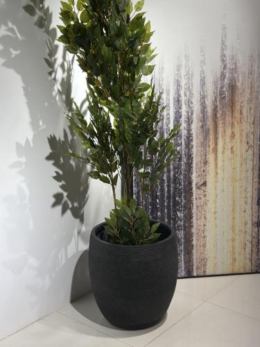 شجر صناعي بأوراق خضراء ارتفاع 200 سم