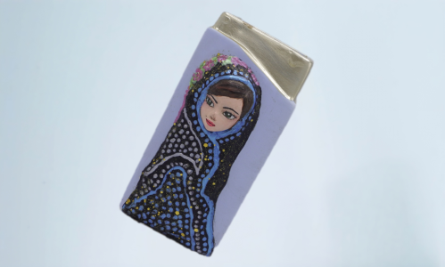 Ceramic masterpiece for the face (Blue Waves)