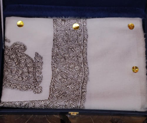 شال ترمة يدوي -T15