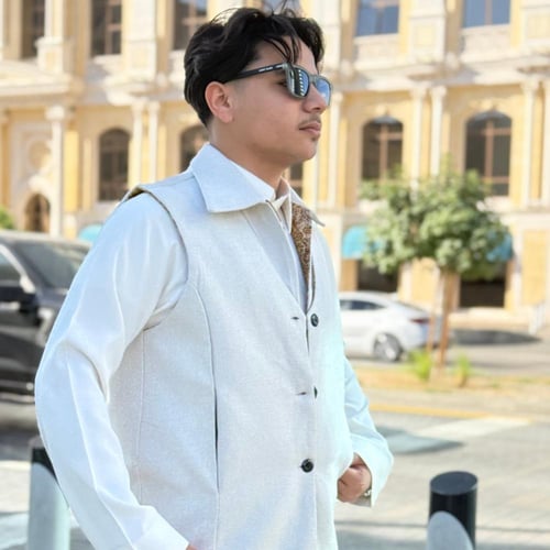 سديري - اوف وايت ' كشميري