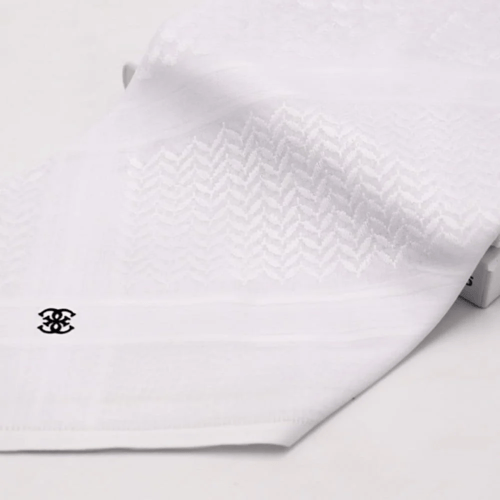 بكج شماغين قوتشي ( احمر + أبيض)