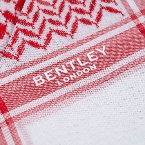 شماغ بنتلي أحمر B7 2022