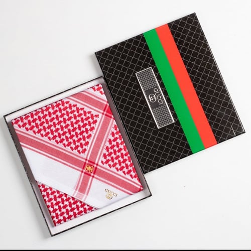 شماغ قوتشي قولد 2022