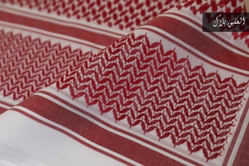 شماغ كاستل العقيق بلاك