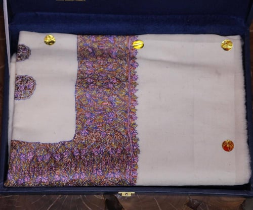 شال ترمة يدوي -T08