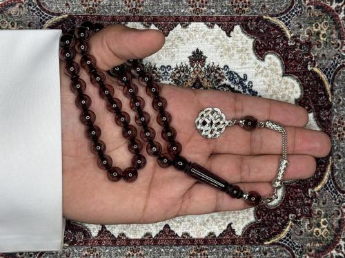 سبحة بكلايت أسود شفاف طربزونة