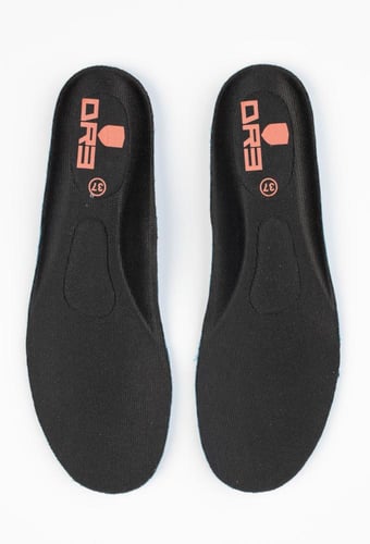 حذاء رياضي نسائي