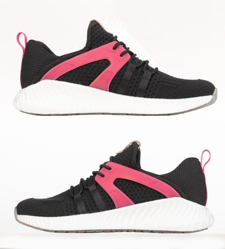 حذاء رياضي نسائي