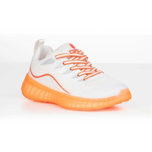 حذاء ولادي رياضي