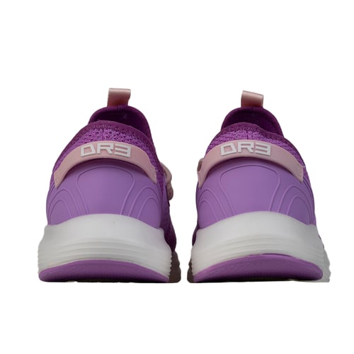 حذاء رياضي نسائي