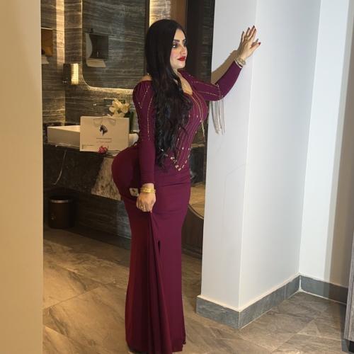 فستان توتي كرستال ذهبي اكمام شك فتحه