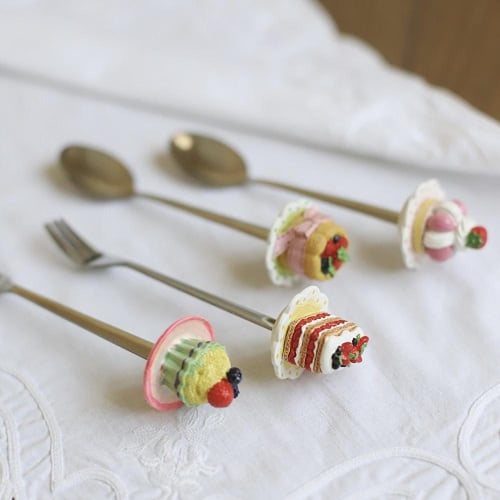 طقم ملاعق وشوكة للحلى مكون من 4 قطع|4-Piece Coffee...