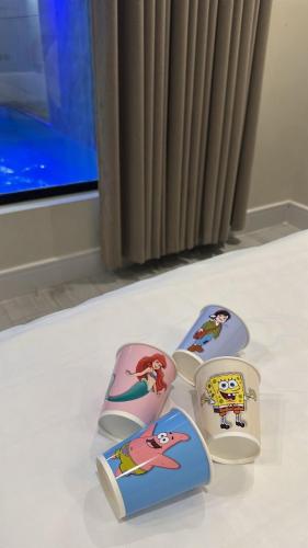 اكواب ورقية