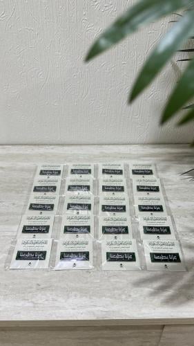 ملصقات عزنا بطبعنا للجوال