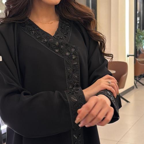 منيفه