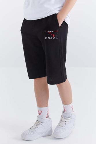 طقم اولاد ابيض 3-9 سنوات