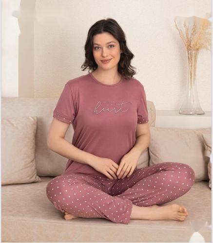 بجامه نسائي عنابي منقطة