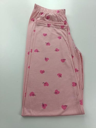 بجامه نسائي وردي بنقش قلوب