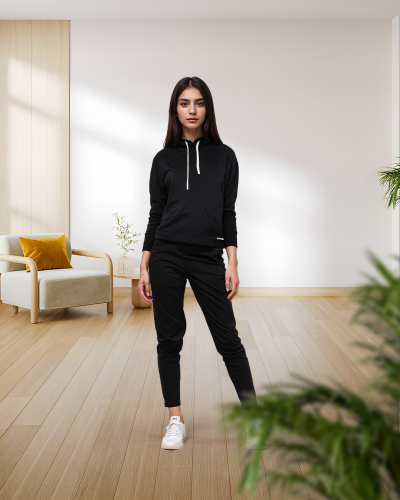 طقم نسائي اسود بغطاء رأس