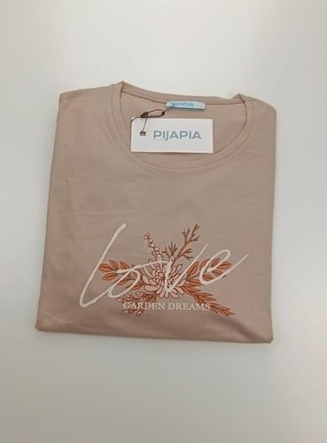 بجامه نسائي بيج فاتح بطبعة ورد