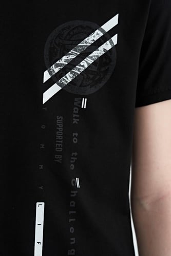 تيشيرت اطفال اسود3-9 سنوات