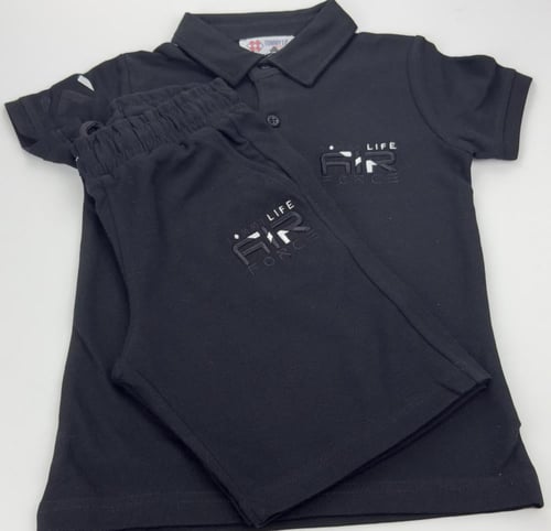 طقم اولاد اسود 3-9 سنوات