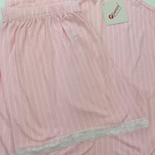 بجامه نسائي وردي مخطط قصيرة