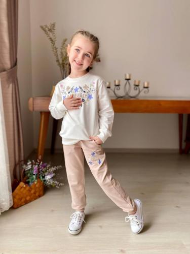 طقم بناتي ابيض