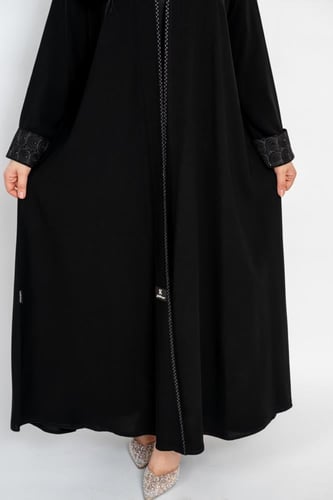 عباية كريب ملكي لف نص كلوش بايطار تطريز كرستال